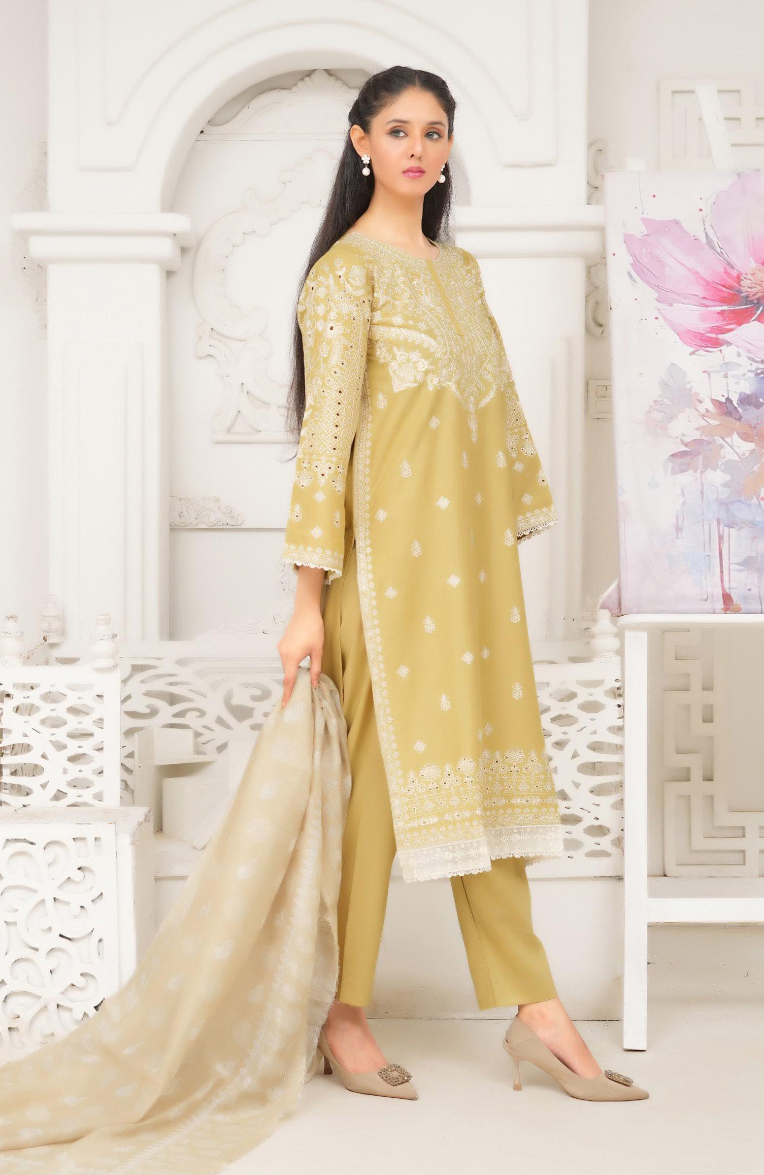 Mustard beige
