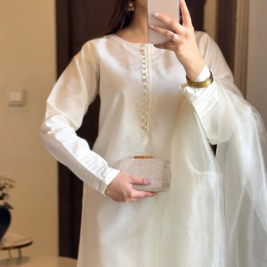 ET Farshi Shalwar - White Katan Silk & Organza Elegance | 3PC Stitched